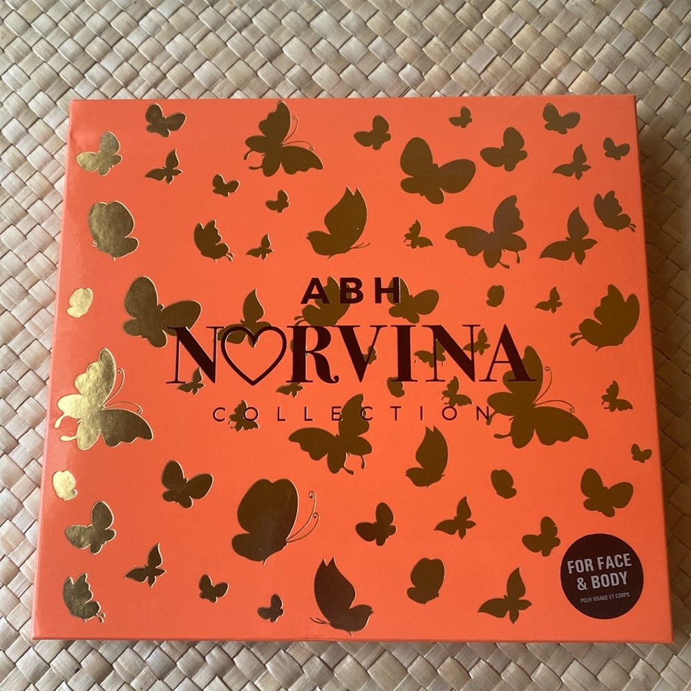 ABH Norvina Volume 3 eyeshadow palette